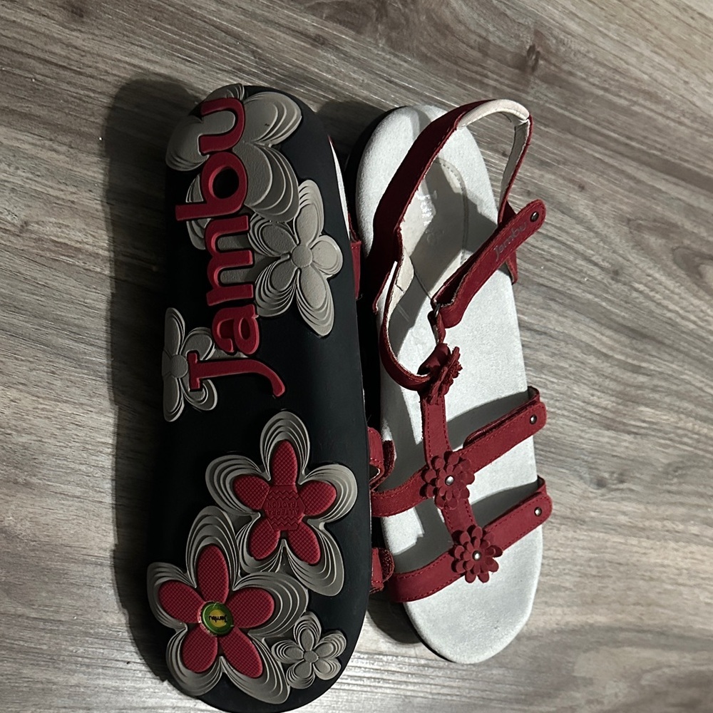 Jambu Women's Red Floral Sandals - Picture 7 of 10